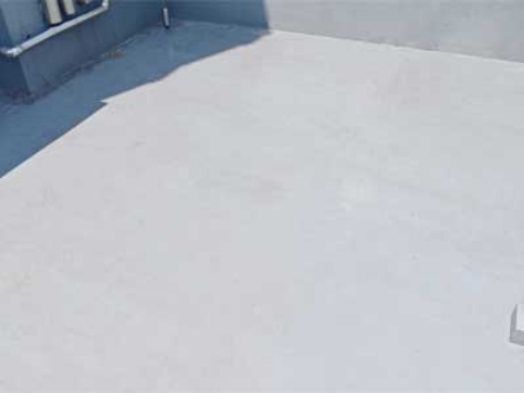 施工箇所の洗浄・脱脂・乾燥を行ってください。