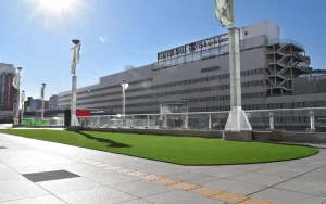 「柏駅緑化プロジェクト」で導入していただきました