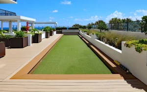 屋上に人工芝を敷くことをおすすめする理由とメリット、選び方までを紹介！