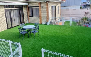 ウッドデッキの上に人工芝！ご家族の快適な空間を考えたリガーデン（お庭のリノベーション）施工事例