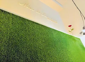 レストラン・壁面