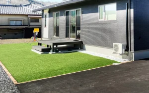 人工芝｜DIYとプロの施工はここが違う！庭をきれいに仕上げるポイントとは？