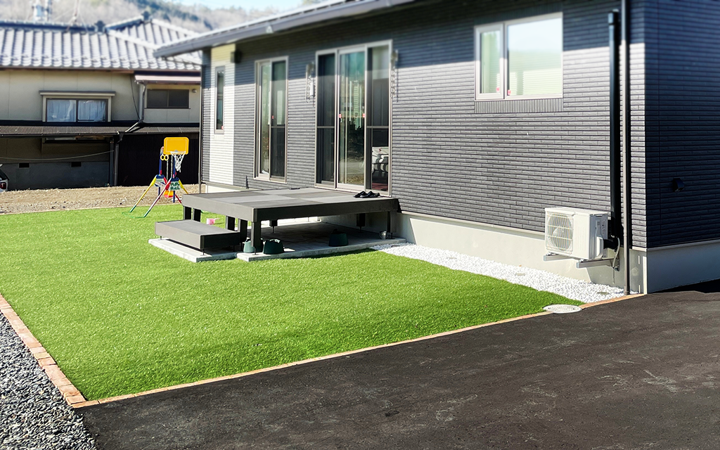 人工芝｜DIYとプロの施工はここが違う！庭をきれいに仕上げるポイントとは？